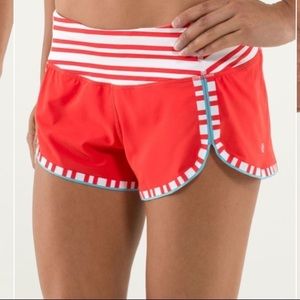 Lululemon Run Racer Twin Stripe Love Red / Spry Blue Hotty Shorts Size 4